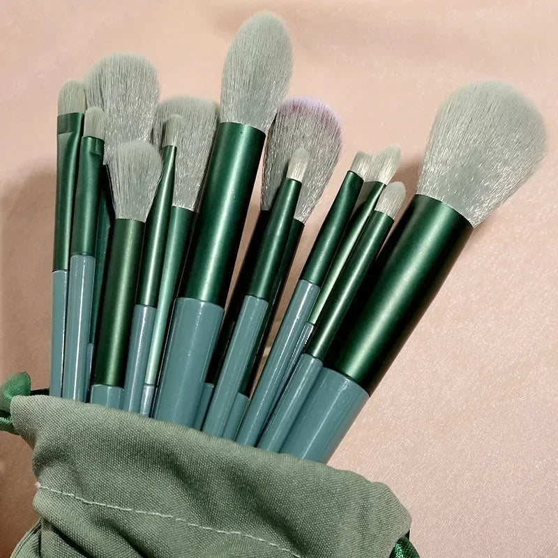 LUMERA Professional Makeup Brush Set